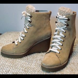 UGG  Women’s Kiernan Slouch Boot